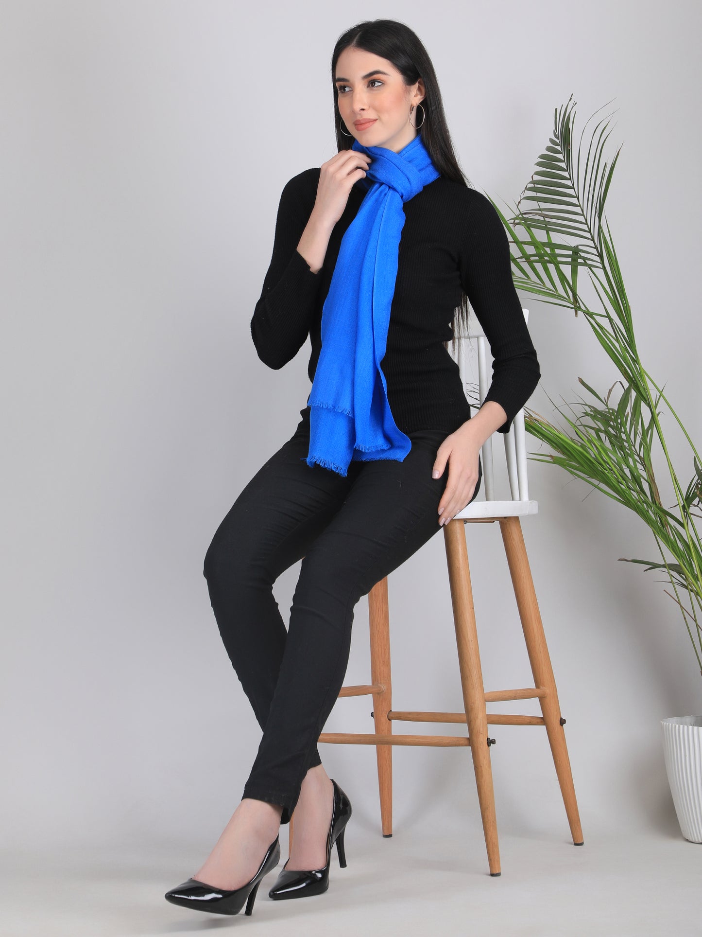 Arshi Solid Cashmere Scarf